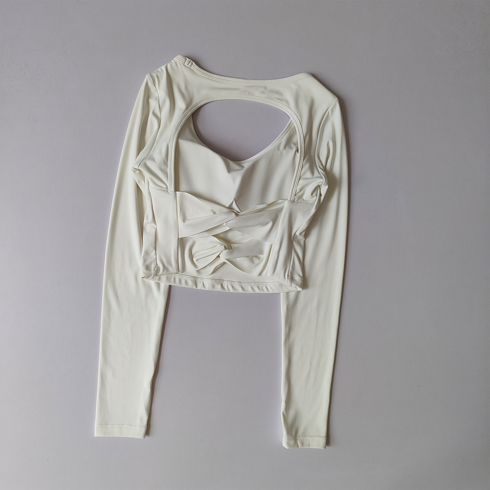 Sexy yogakleding met borstpad, - Pilates Yoga One recensie en prijs
